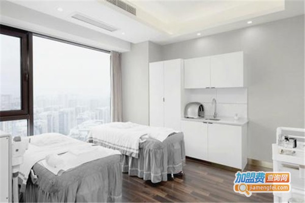 蕊丽思美容院加盟费