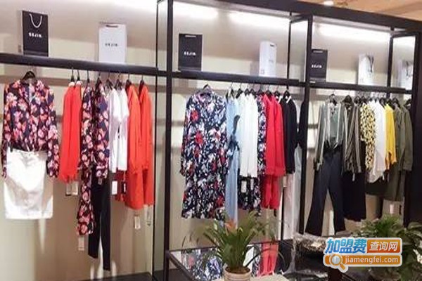 歌锦女装加盟费