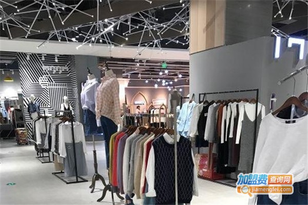 1727女装