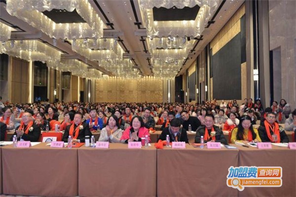 宏伟教育加盟费