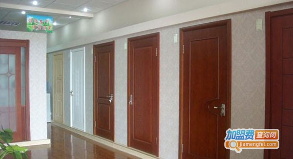 鸿发木门加盟费