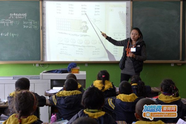 新思度教育加盟费