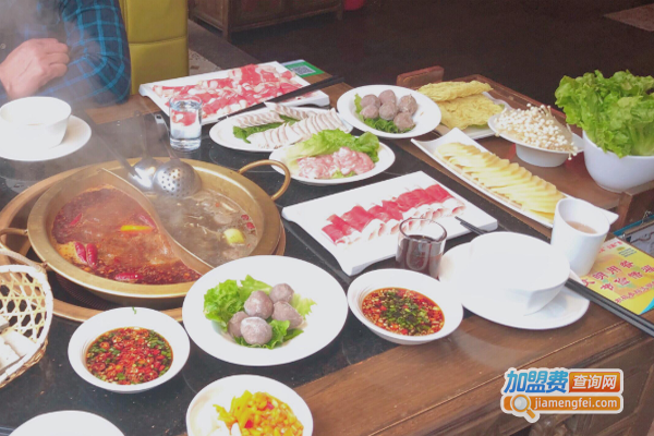 天地添香火锅加盟费