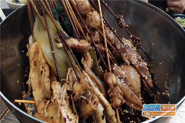 烦不了串串香加盟费