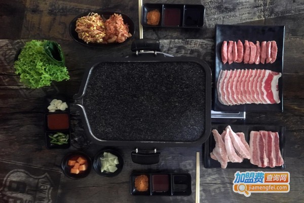 猛蚁大石板烤肉加盟费