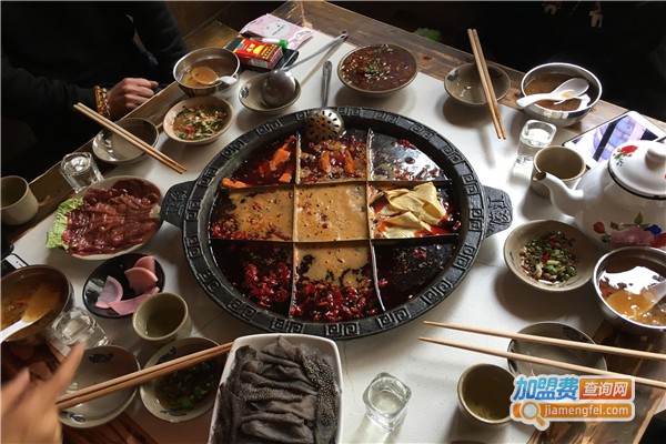 傻江重庆老火锅加盟费