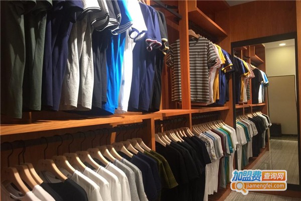 卡罗马男装加盟费