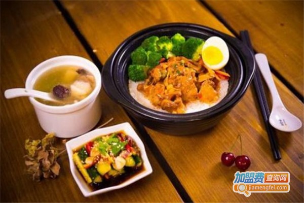 小嘴煲仔饭加盟费