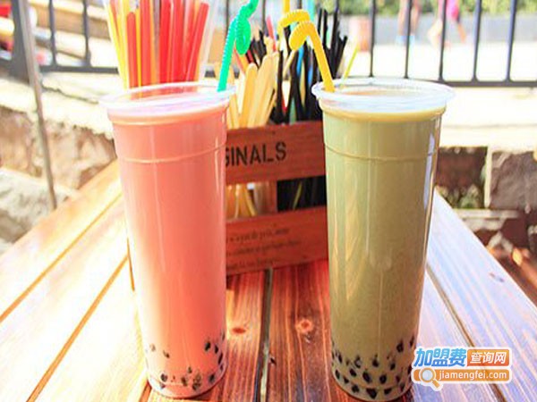 小时代茶饮加盟店