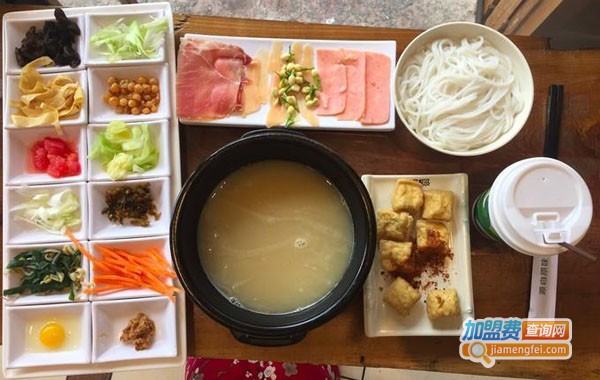 云桥源过桥米线加盟费