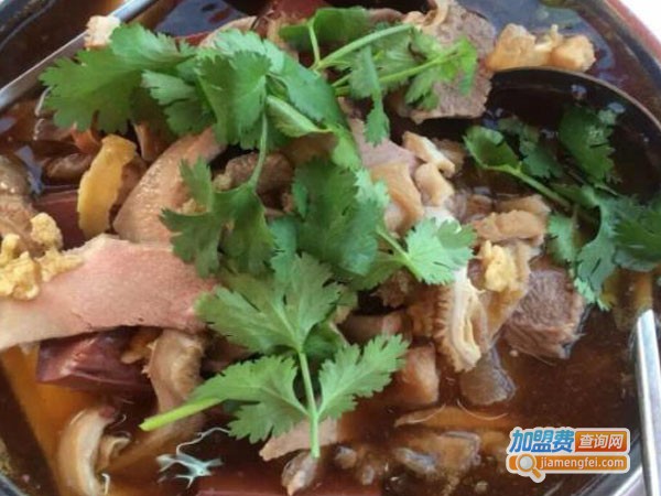 八方牛香加盟费