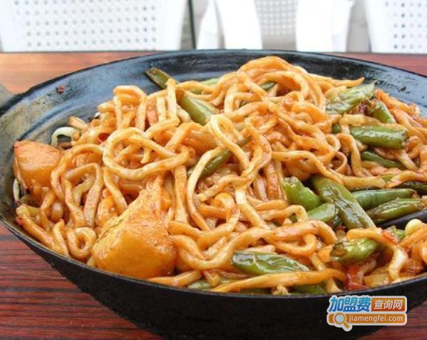 麦乡铁锅焖面加盟费