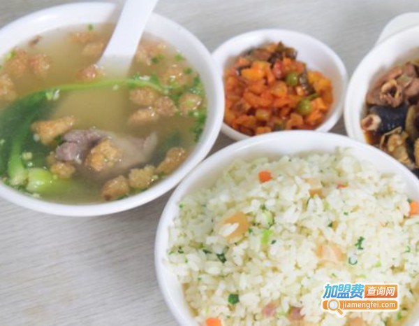 高个子咸肉菜饭骨头汤