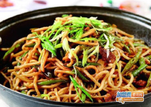 毅鑫铁锅焖面加盟费