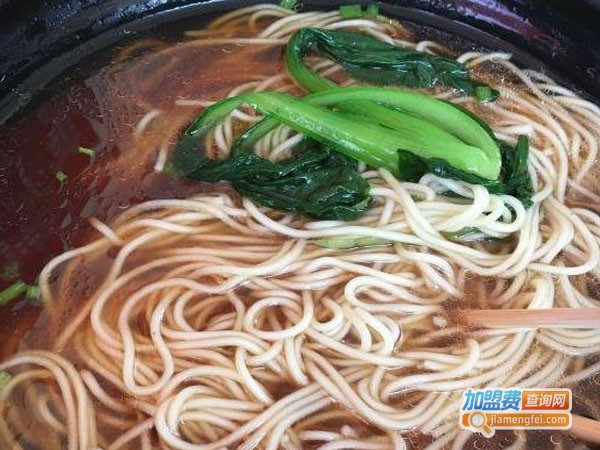 金陵鸭肉面馆加盟费