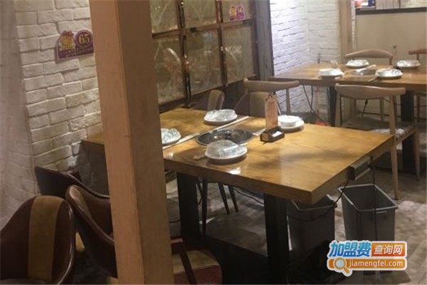 小公牛域顺牛骨加盟费