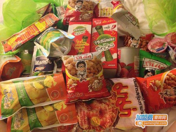 赵一鸣零食店加盟费