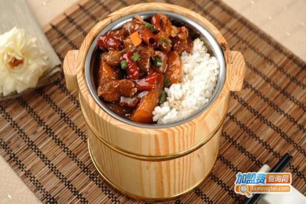 南香木桶饭加盟费