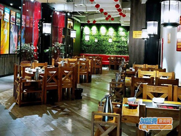 巴坤火锅加盟费