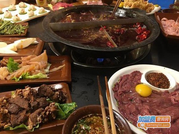 渝老坎火锅加盟费