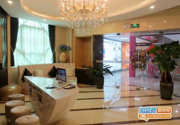 弘美美容门诊部加盟费