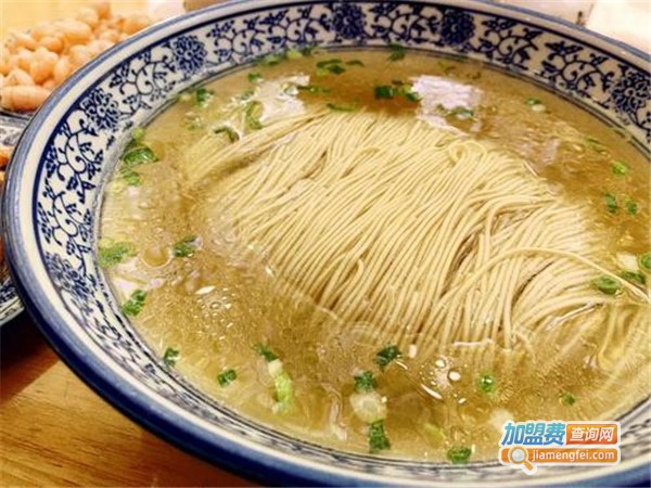 正反面面馆加盟费