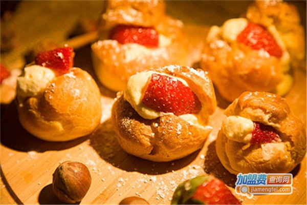 皇家时光烘焙加盟费