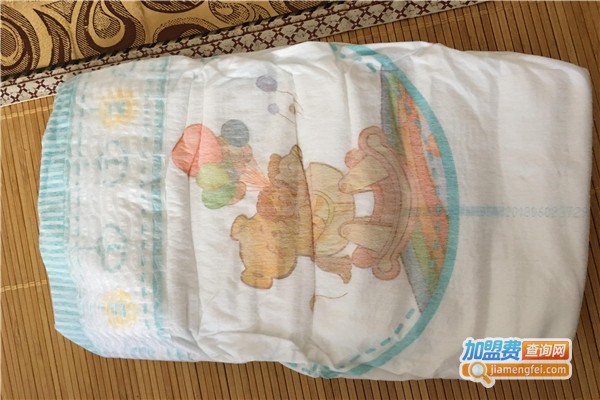 泰迪熊婴儿纸尿裤