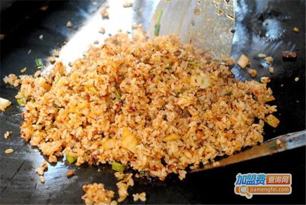 粒粒香铁板炒饭加盟费
