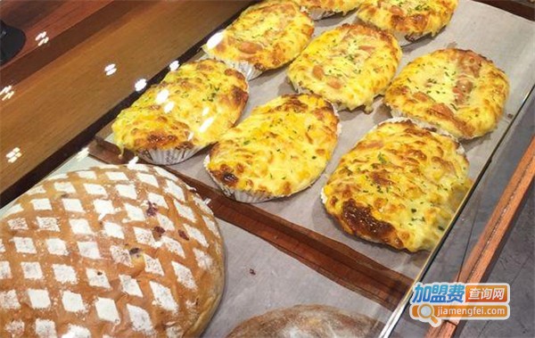 宾友手感烘焙加盟费