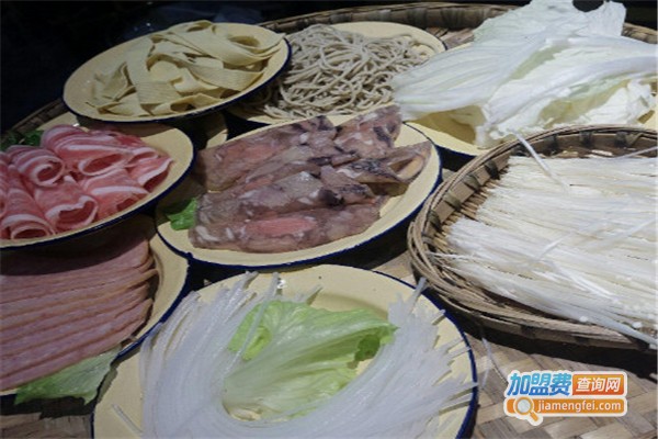 拈嘎嘎火锅加盟