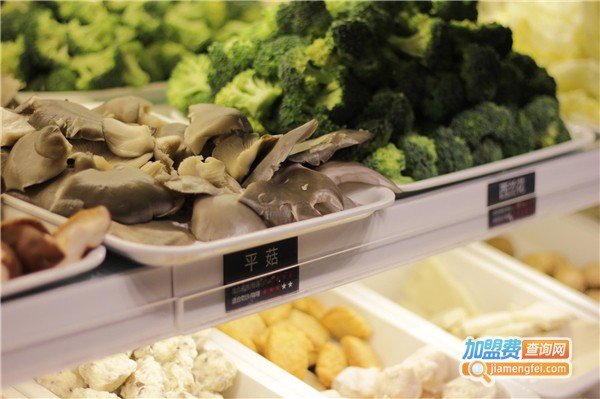 苏皮儿麻辣烫加盟费