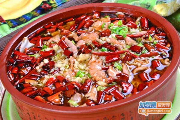 囧一碗水煮肉片加盟