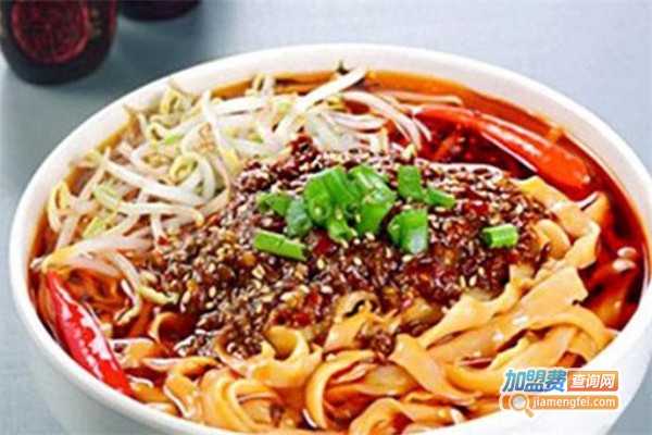 英子手擀麻辣面加盟费