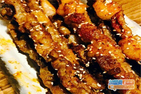 碳火功夫烧烤加盟费