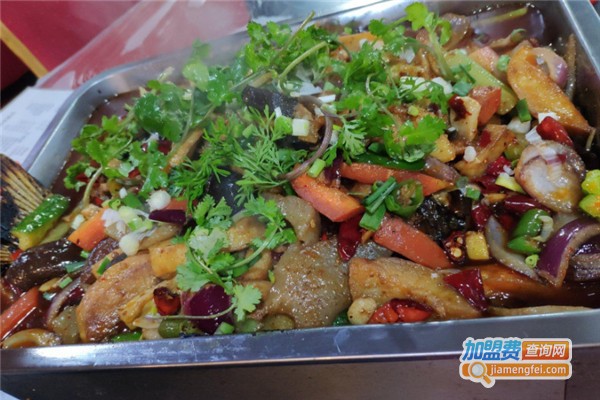 乡巴佬烤鱼加盟费