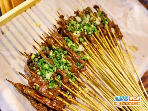 逅木屋烧烤店加盟费