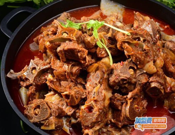 锅房破店暴走牛骨加盟