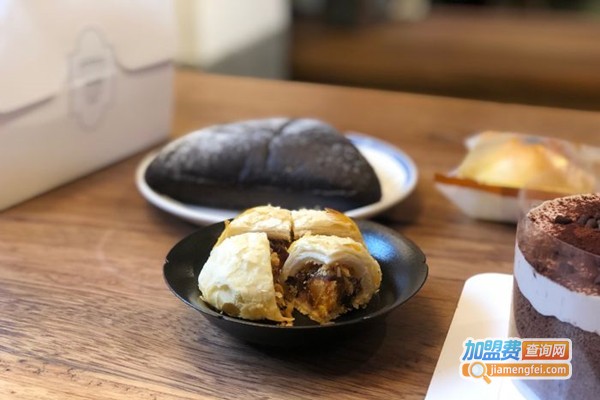 一勺光时生日蛋糕店加盟