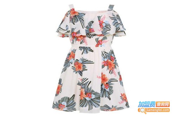 三彩服装加盟费