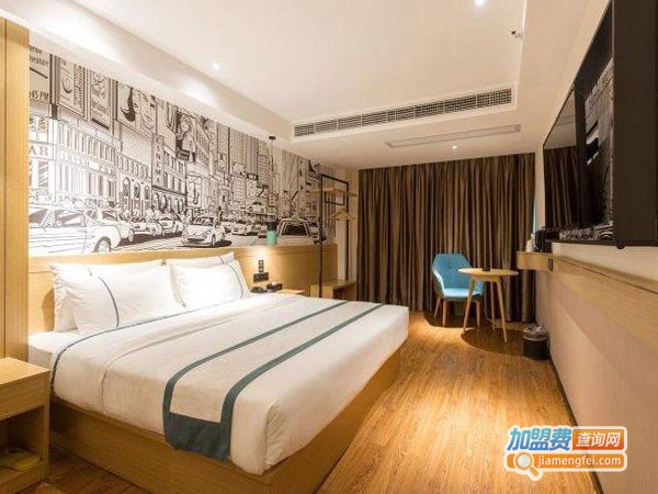 窝趣酒店加盟费