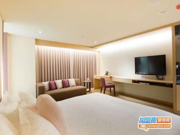 好魅十月皇后产后护理加盟费