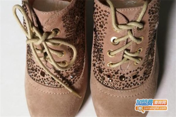 臣仙巴利女鞋加盟费