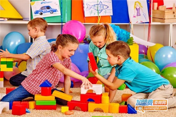 婴儿托育加盟费