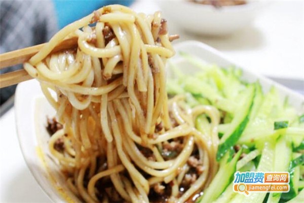高记担担面