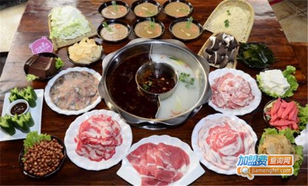 小板凳老火锅加盟费