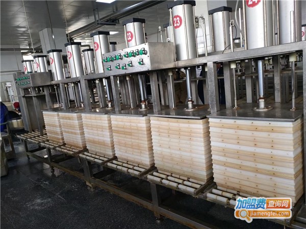 聚美合老长沙臭豆腐加盟