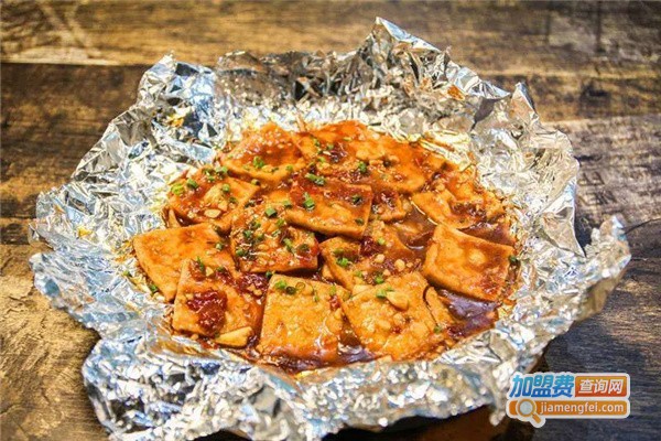 铁板臭豆腐加盟，开店加盟铁板臭豆腐，赚钱超级简单！