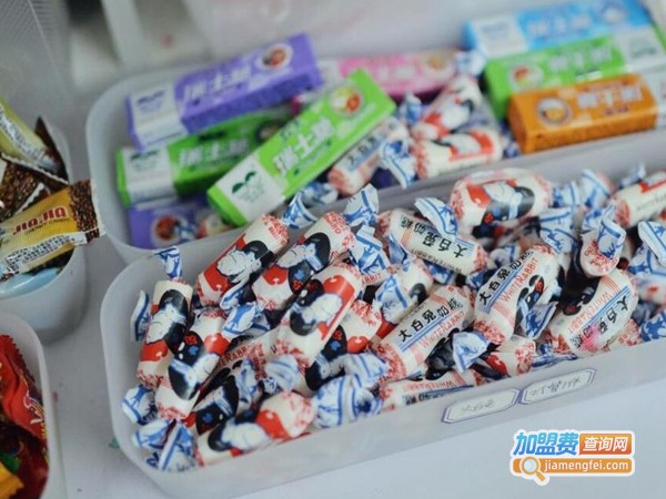 六个木子量贩零食加盟费