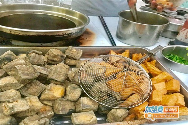 阿姨臭豆腐加盟